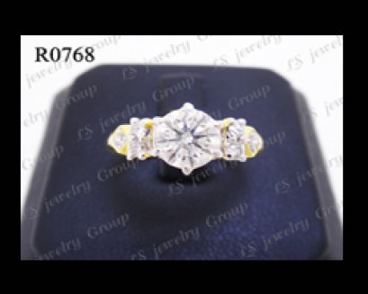 แหวนเพชรชู (Diamonds Ring) เพชร Heart & Arrow - Russian Cut