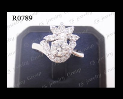แหวนเพชร (Diamonds Ring) เพชร Heart & Arrow - Russian Cut