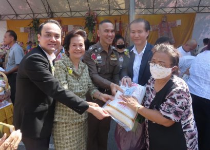 หนังสือพิมพ์สยามรัฐ สมาคมนักข่าวอาชญากรรมแห่งประเทศไทย จัดงานมอบรางวัล “ผู้ปิดทองหลังพระ ประจำปี 2564” มีผู้ได้รับรางวัลคือ พล.ต.อ.สุวัฒน์ แจ้งยอดสุข ผู้บัญชาการตำรวจแห่งชาติ เป็นนายตำรวจที่โปร่งใส ซื่อสัตย์และเป็นที่พึ่งของตำรวจอย่างแท้จริง, ดร.นฤมล  สุร