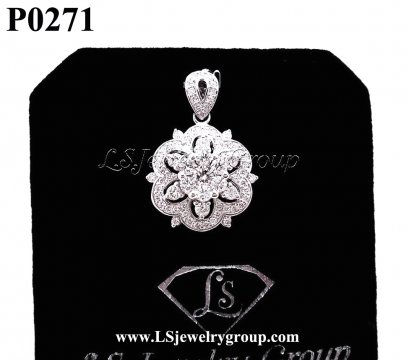 จี้เพชรกระจุกรูปดอกไม้ ล้อมเพชร เพชรHeart &amp; Arrow – Russian Cut