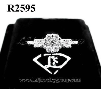 แหวนเพชรแท้ธรรมชาติ (Natural Diamonds) 0.40 Ct.