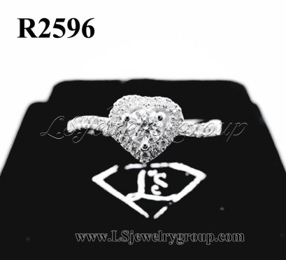 แหวนเพชรแท้ธรรมชาติ (Natural Diamonds) 0.35Ct.