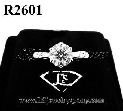 แหวนเพชรแท้ธรรมชาติ (Natural Diamonds) 1.09 Ct.