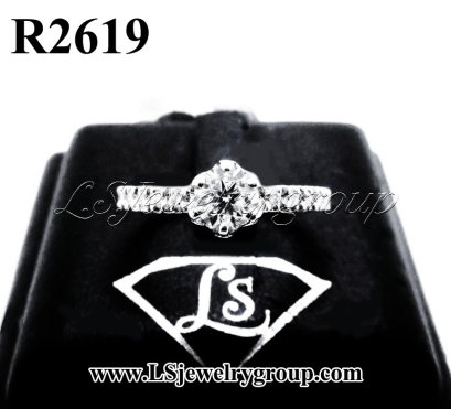 แหวนเพชรแท้ธรรมชาติ (Natural Diamonds) 0.81 Ct. มีใบCer E color (น้ำ 99%)/VVS