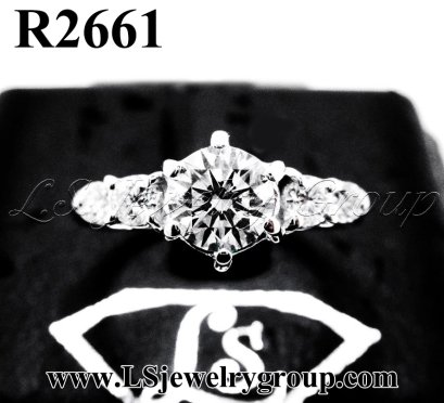แหวนเพชรแท้ธรรมชาติ (Natural Diamonds) 0.86 Ct.