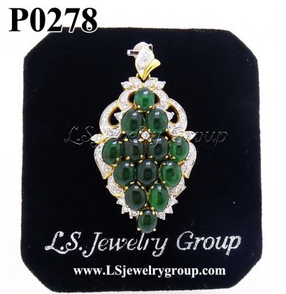 จี้หยกพม่าแท้เจียระไน 10.35 Ct. เพชรแท้ธรรมชาติ H&amp;A -รัชเชี่ยนคัท น้ำ 100-99% เพชร1.05 Ct. 49 เม็ด  ทองคำเปอร์เซ็นต์สูงสุด หนัก 11.600 g.