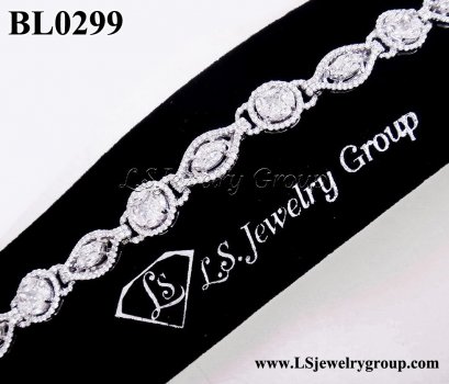 สร้อยข้อมือเพชรแท้ธรรมชาติ 8.50 Ct. น้ำ100-99% เพชรแท้ธรรมชาติ H&amp;A-รัชเชี่ยนคัท 465 เม็ด  White gold เปอร์เซ็นต์สูงสุด หนัก 20.00 g.