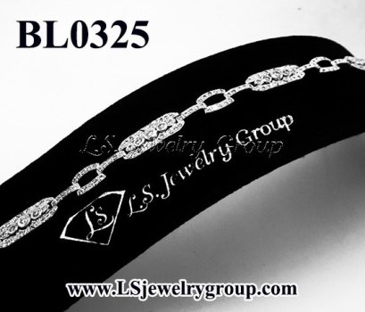สร้อยข้อมือเพชรแท้ธรรมชาติ (Natural Diamonds)  2.60 Ct.