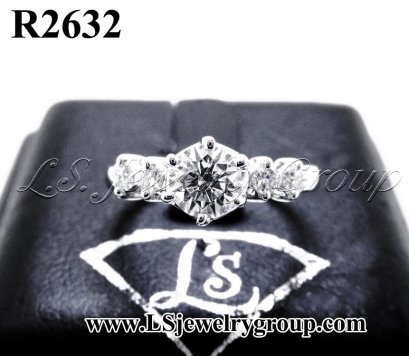 แหวนเพชรแท้ธรรมชาติ (Natural Diamonds) 0.61 Ct มีใบ Cer E color (น้ำ 99%)/VVS