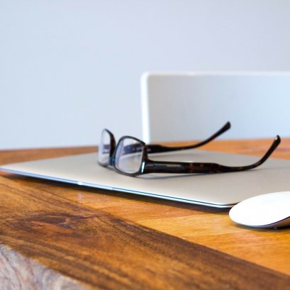 ตัดแว่นสายตากับ Jackal    เริ่มต้นที่ 790บาท!! 