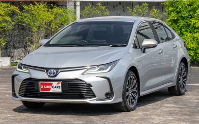 Toyota Corolla Altis 1.8 Hybrid Premium, 2021