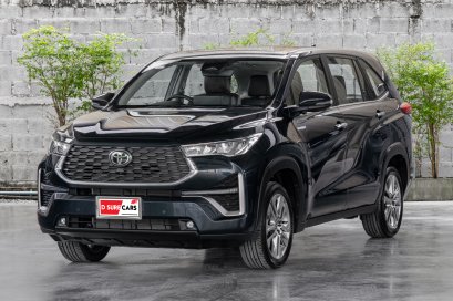 Toyota Innova Zenix 2.0 HEV Premium, 2023 (เทสไดร์ฟ)