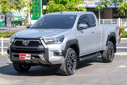 Toyota Revo Smart Cab 4x4 2.8 High, 2024