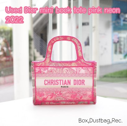 Dior BOOK TOTE MINI PINK NEON 2022