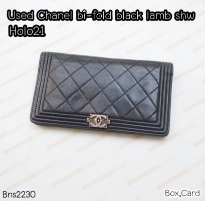 Chanel BI-FOLD WALLET BLACK LAMB SHW HOLO21