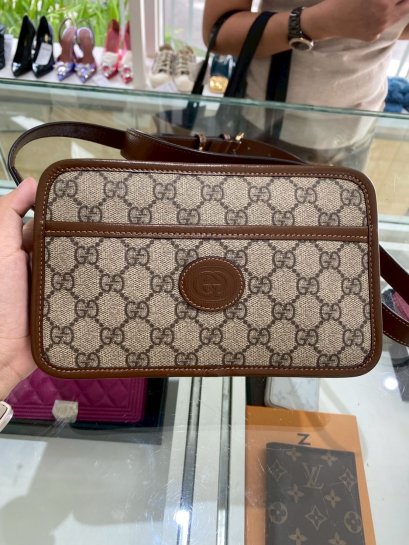 Gucci CAMERA BAG GG BROWN