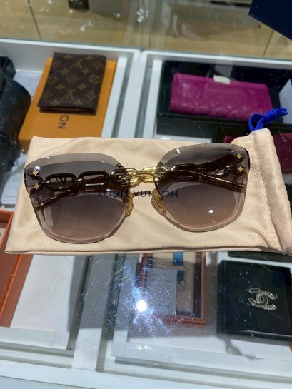 Louis Vuitton JEWEL SUNGLASSES BLUE