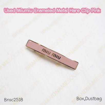 Miumiu ENAMELED METAL HARE CLIP PINK
