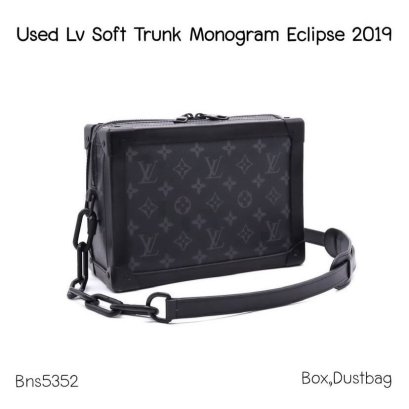 Louis Vuitton SOFT TRUNK MONOGRAM ECLIPSE 2019
