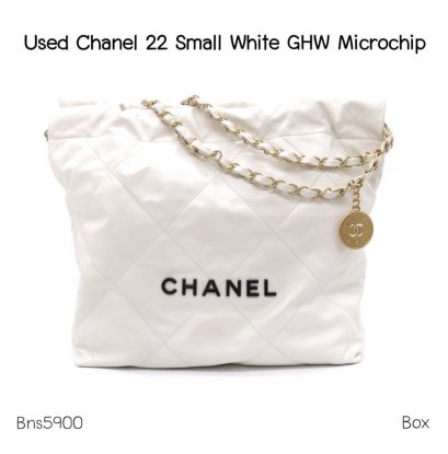 Chanel 22 SMALL WHITE GHW MICROCHIP (HCUP8899)