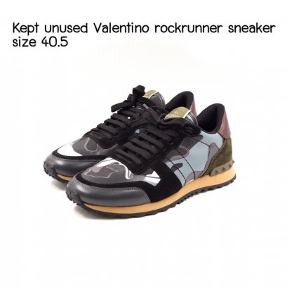 Valentino ROCKRUNNER SNEAKER SIZE 40.5