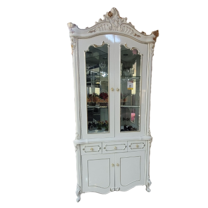 ตู้โชว์เข้ามุม