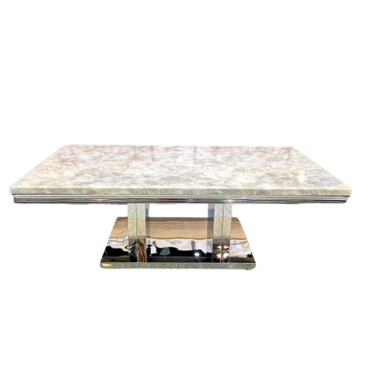 โต๊ะกลาง