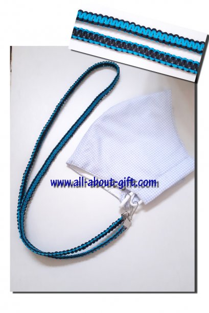 หน้ากากพร้อมสายคล้องแมสก์