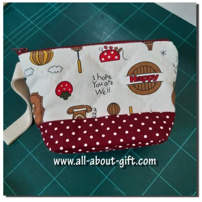 Cosmetic bag sale1