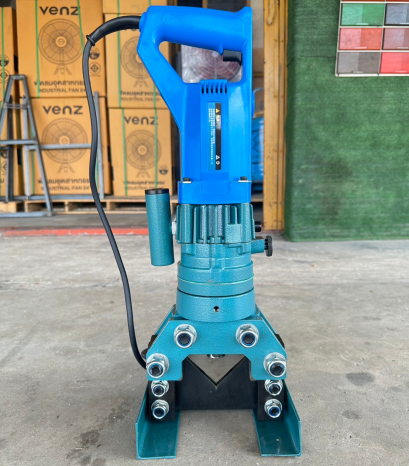 เครื่องตัดไฮดรอลิค