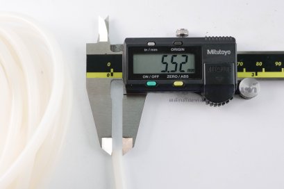 ซิลิโคนเส้นกลมตัน ขนาด 5.5 มิล