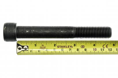 น็อตหัวจมดำแข็ง M16x120