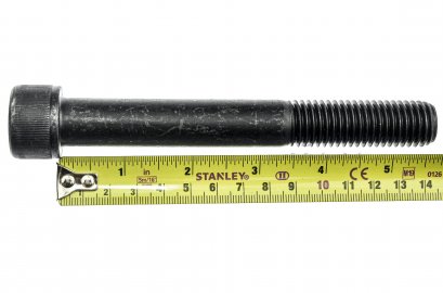 น็อตหัวจมดำแข็ง M18x140