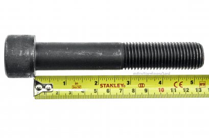 น็อตหัวจมดำแข็ง M22x130