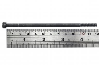 น็อตหัวจมดำแข็ง M5x120