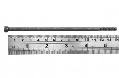 น็อตหัวจมดำแข็ง M5x140