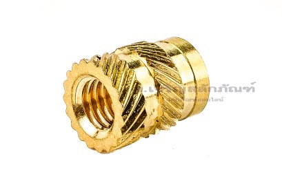หัวน็อตแบบฝังทองเหลือง ทรงกระบอก Knurled Brass Insert Nut ขนาด M5x10 วงนอกโต 8 mm
