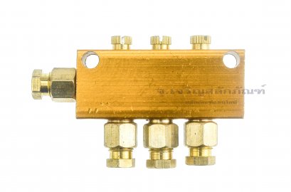 ข้อต่อรวม - หัวจ่ายจารบีน้ำมันหล่อลื่นแบบตาไก่เสียบสาย 4 ทาง รูเข้า 6 mm x รูออก 6 mm