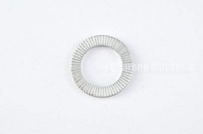 แหวนล็อคคู่กันคลาย WEDGE LOCK WASHER M18