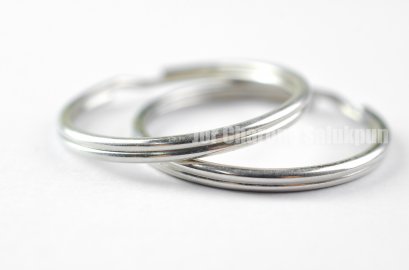 ห่วงพวงกุญแจแสตนเลส  34 mm