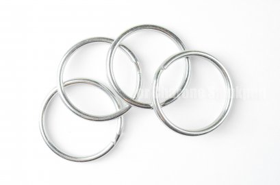 ห่วงพวงกุญแจสแตนเลส  32 mm