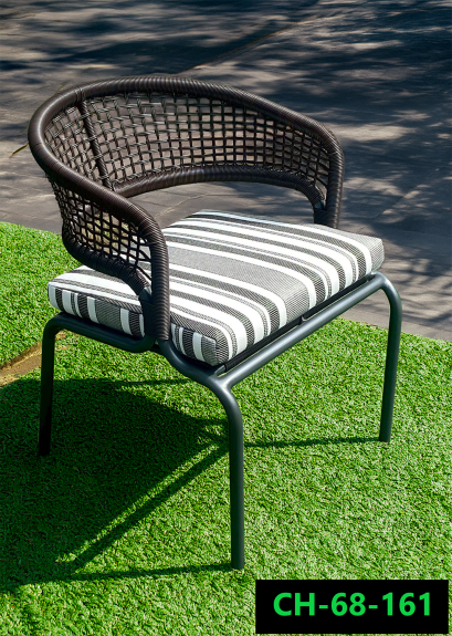 เก้าอี้หวายเทียม