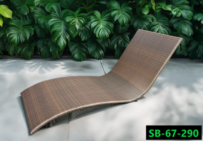 Rattan Sun Lounger/Bed