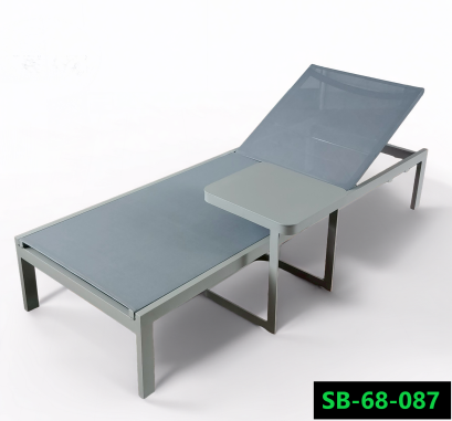Rattan Sun Lounger/Bed