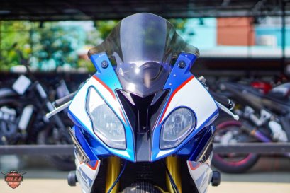 BMW S1000RR  ฟรีดาวน์ ผ่อน 11,940 x48เดือน ผ่อน 10,140 x60เดือน