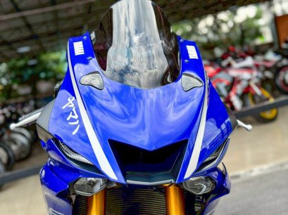 YAMAHA R6 ABS จดปี 2018  ดาวน์ 3,000 บาท   ผ่อน 8,596 x 48 เดือน - ผ่อน 7,504 × 60 เดือน