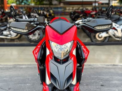 Ducati hypermotard 939 ABS จดปี 2019 ดาวน์ 14,000 ผ่อน 6,521 x 48เดือน ➖ผ่อน 5,719 x 60เดือน