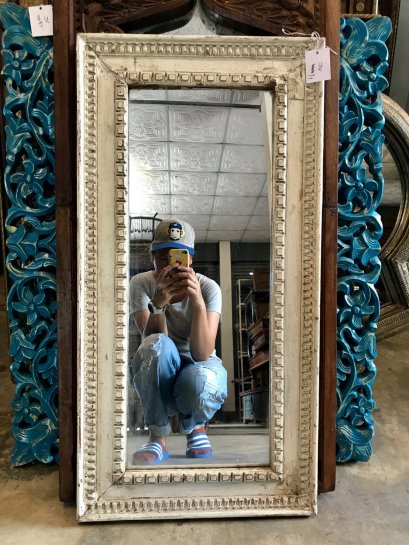 MR60 Vintage Wooden Mirror Distressed White