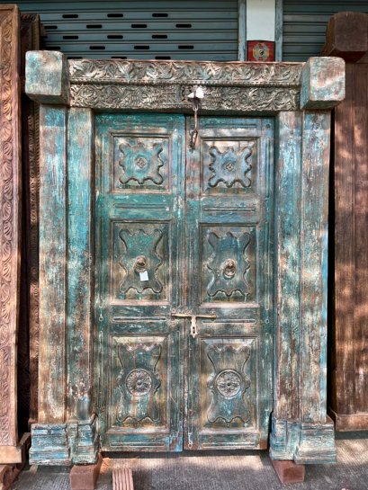 Turquoise Vintage Colonial House Door Brass Handles