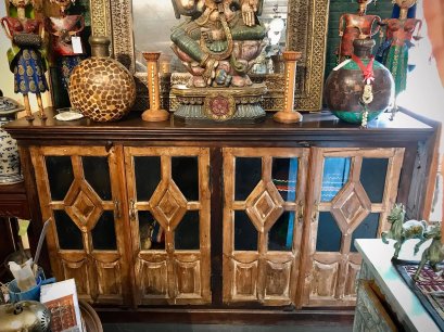 4SB23 ตู้ไซด์บอร์ดทรงสูงประตูกระจกคลาสสิค